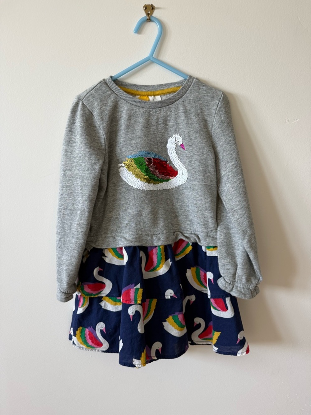 Mini Boden swan dress size 5/6